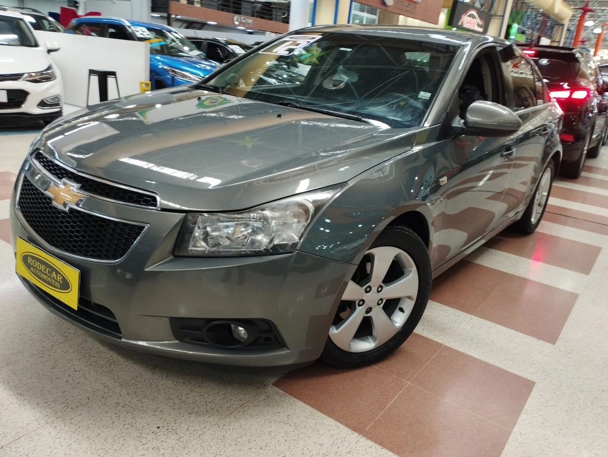 CHEVROLET CRUZE