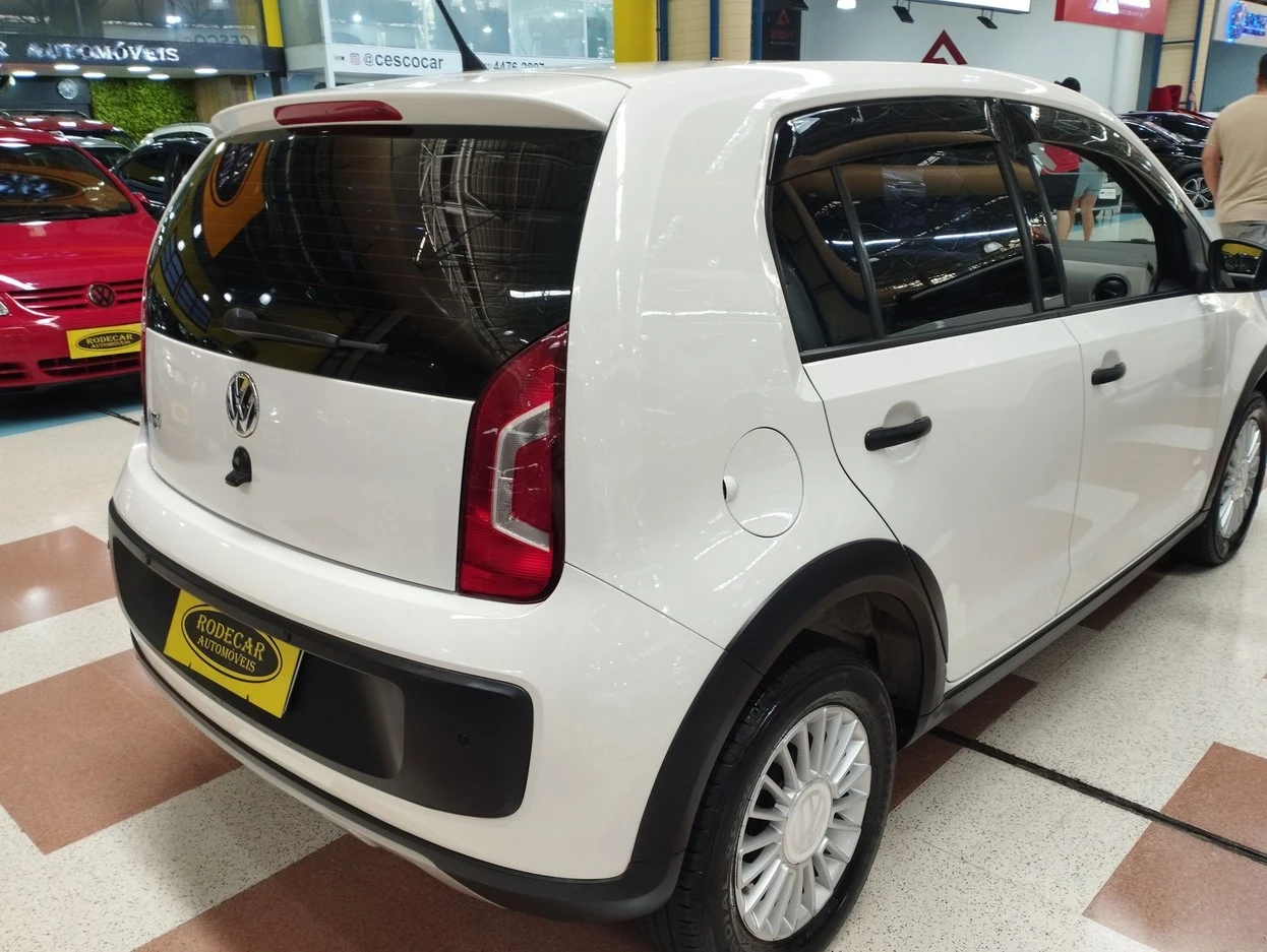VOLKSWAGEN UP