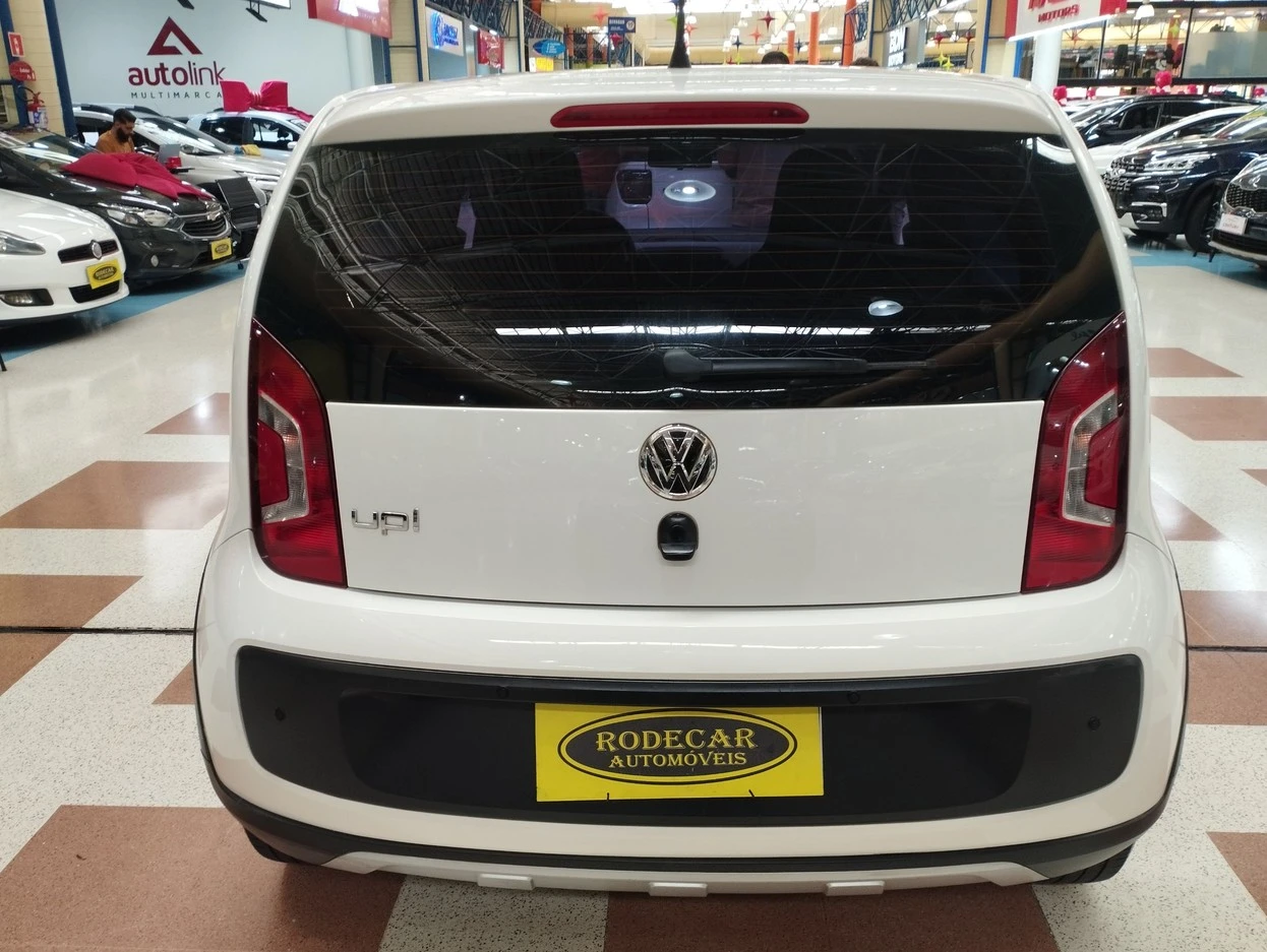 VOLKSWAGEN UP