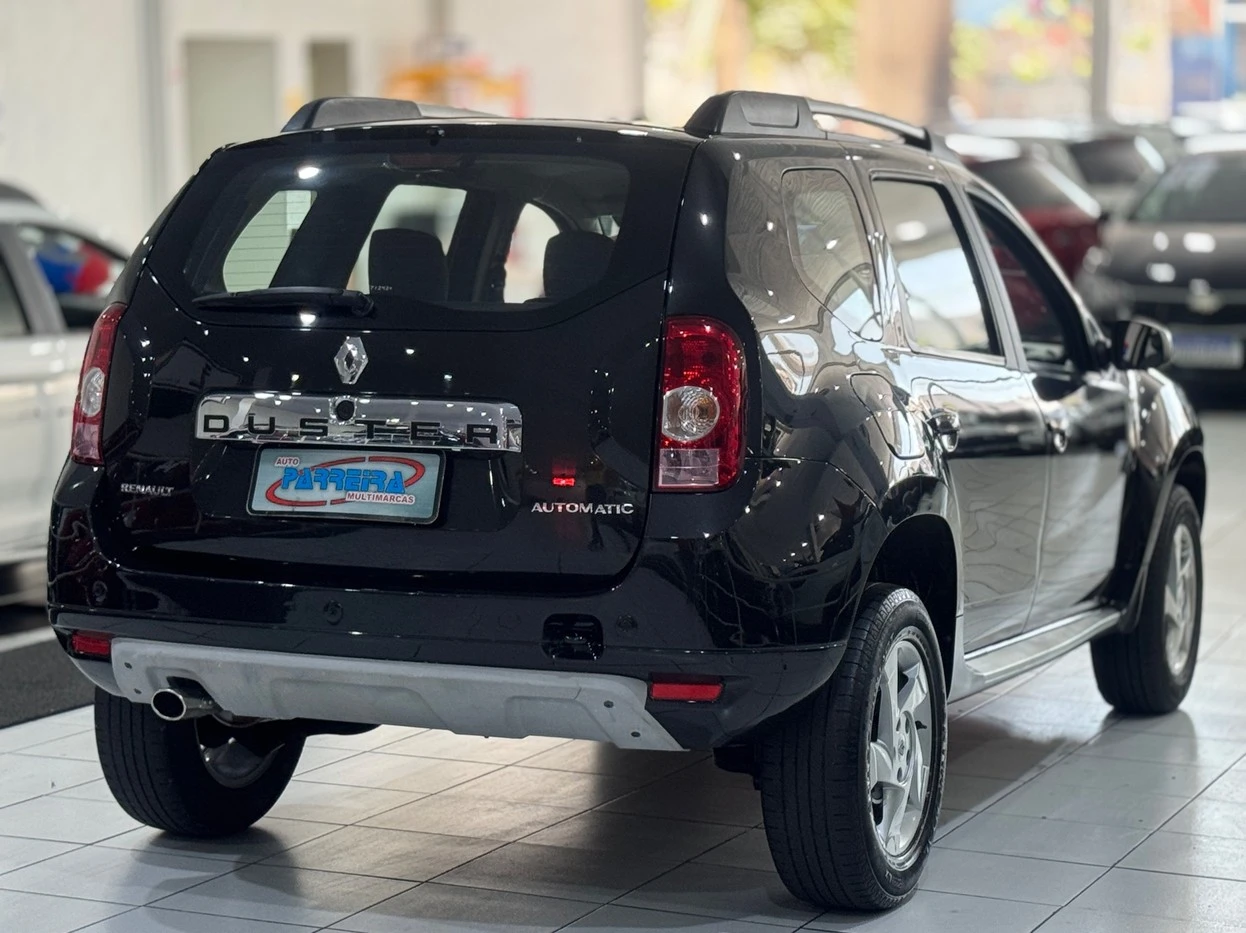 RENAULT DUSTER
