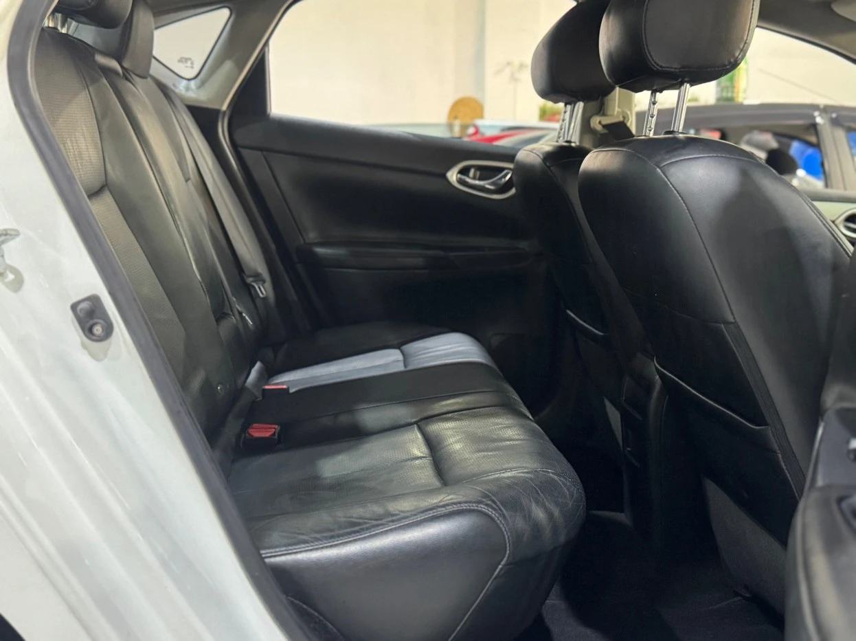 NISSAN SENTRA