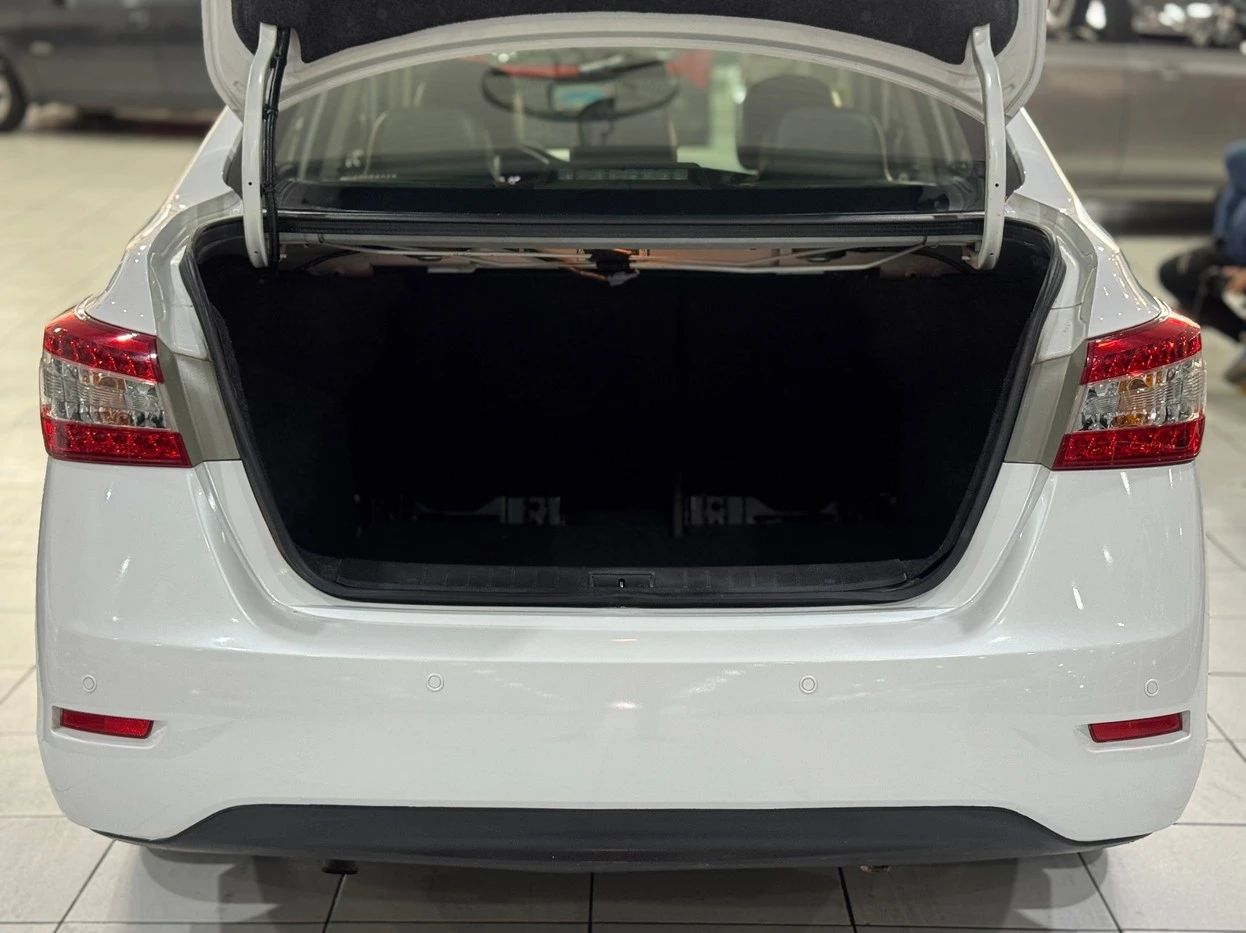 NISSAN SENTRA