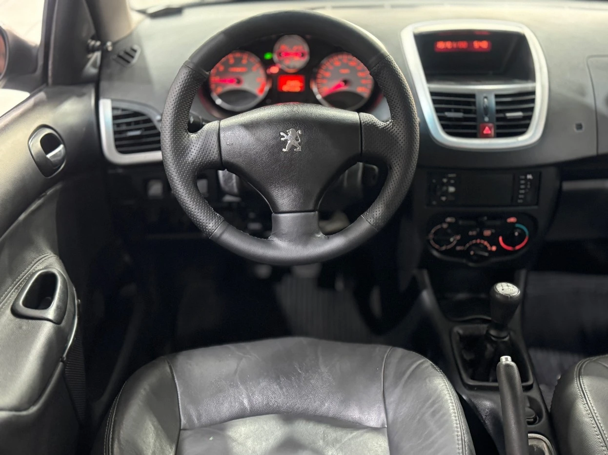 PEUGEOT 207