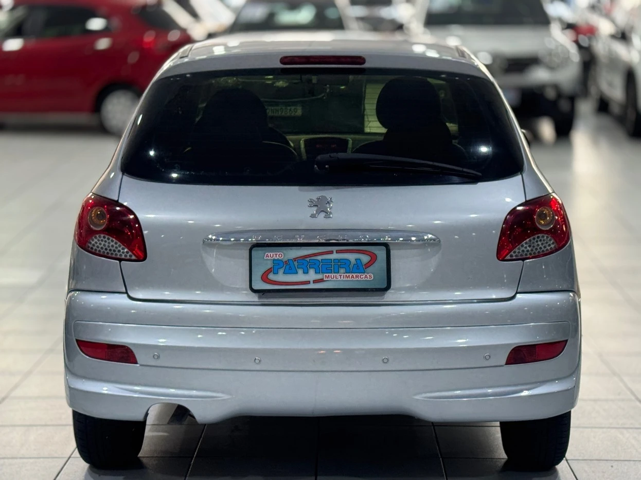 PEUGEOT 207
