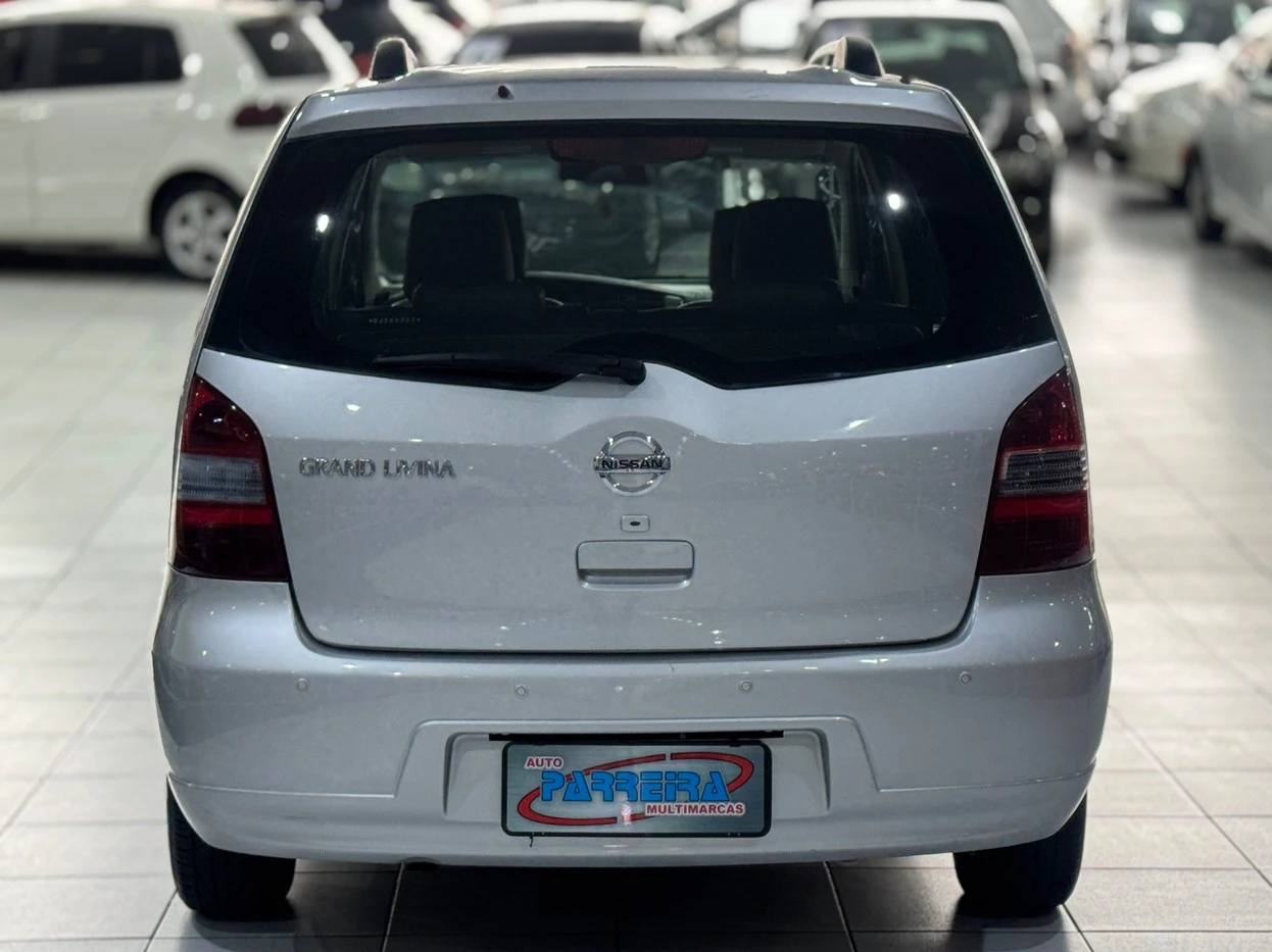 NISSAN GRAND LIVINA