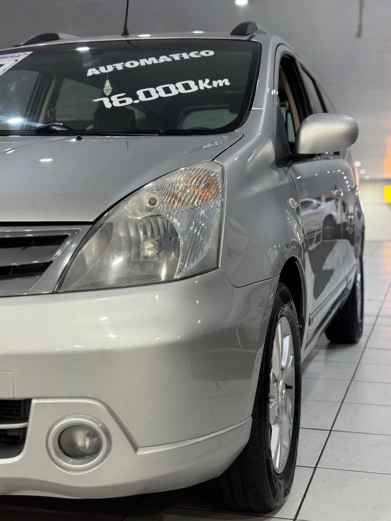 NISSAN GRAND LIVINA