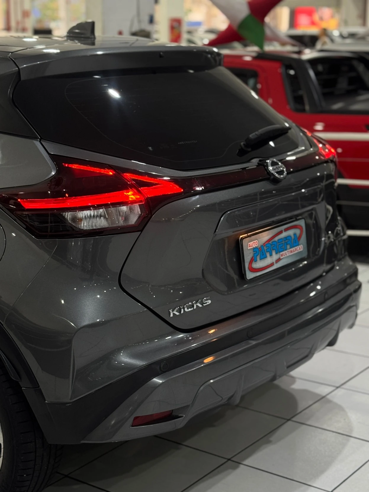 NISSAN KICKS