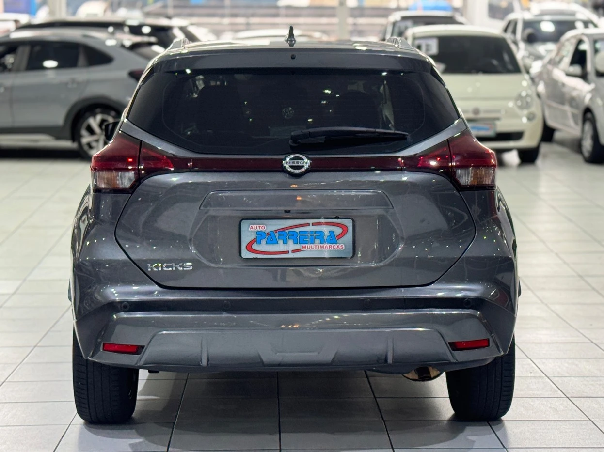 NISSAN KICKS