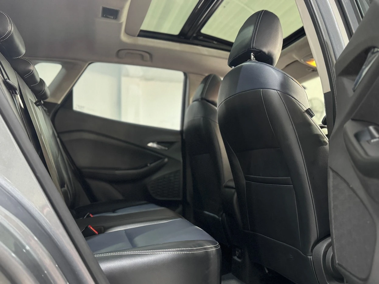 CHEVROLET TRACKER