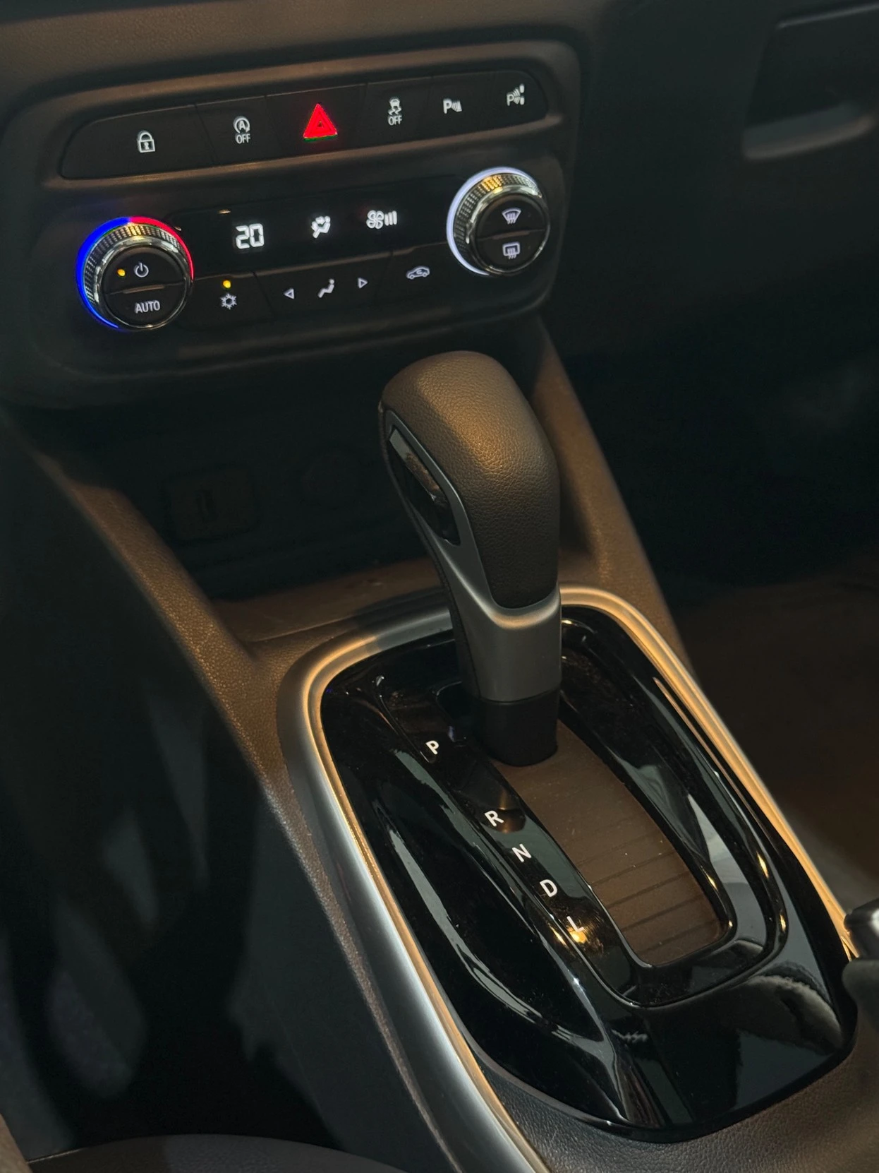 CHEVROLET TRACKER