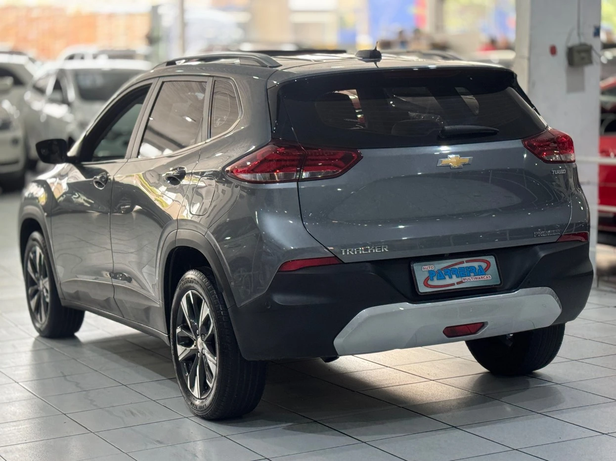 CHEVROLET TRACKER
