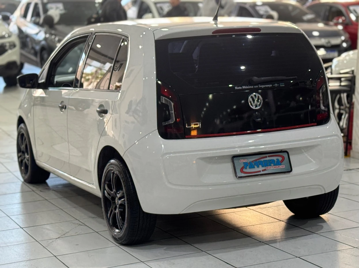 VOLKSWAGEN UP