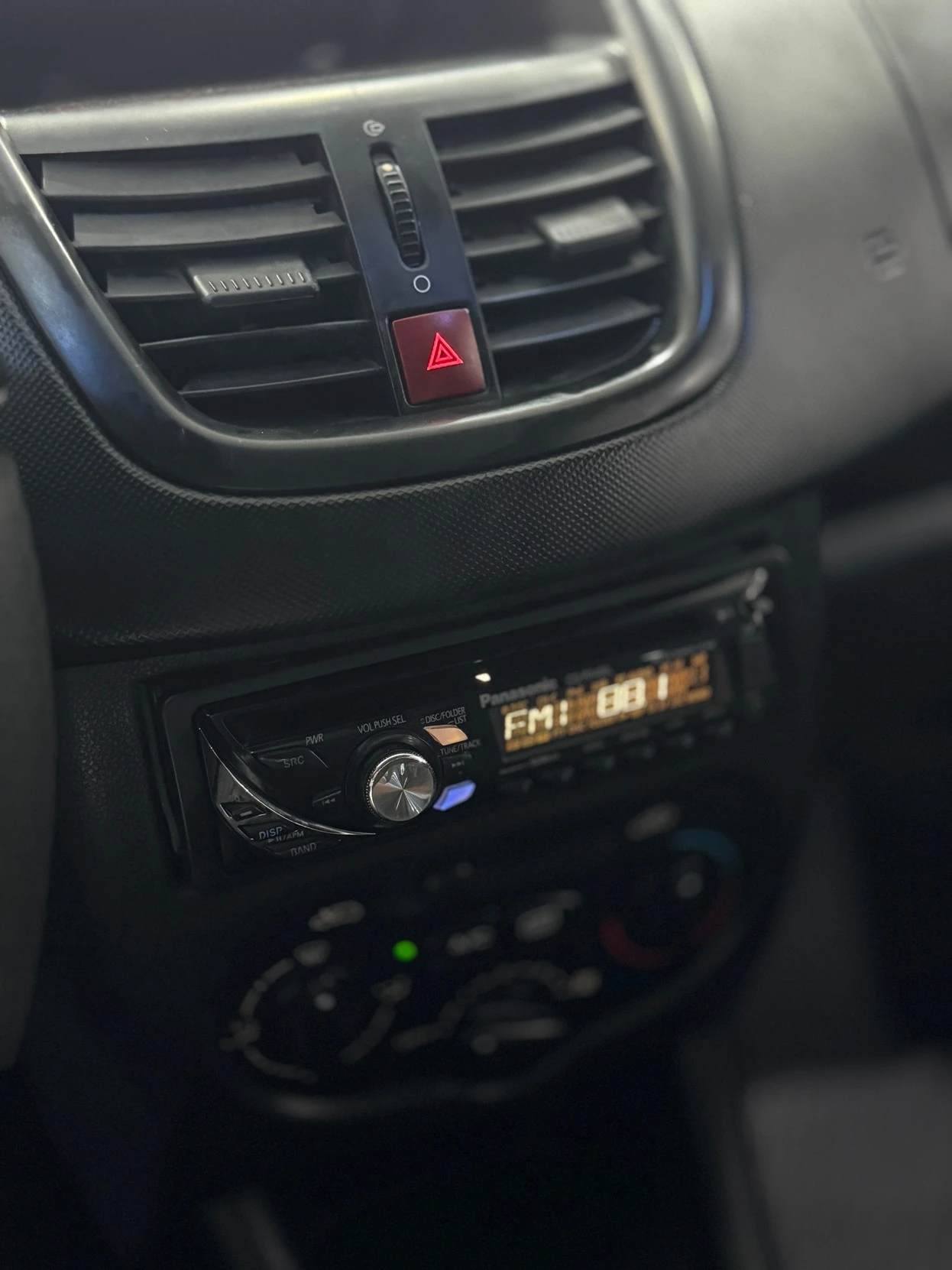 PEUGEOT 207