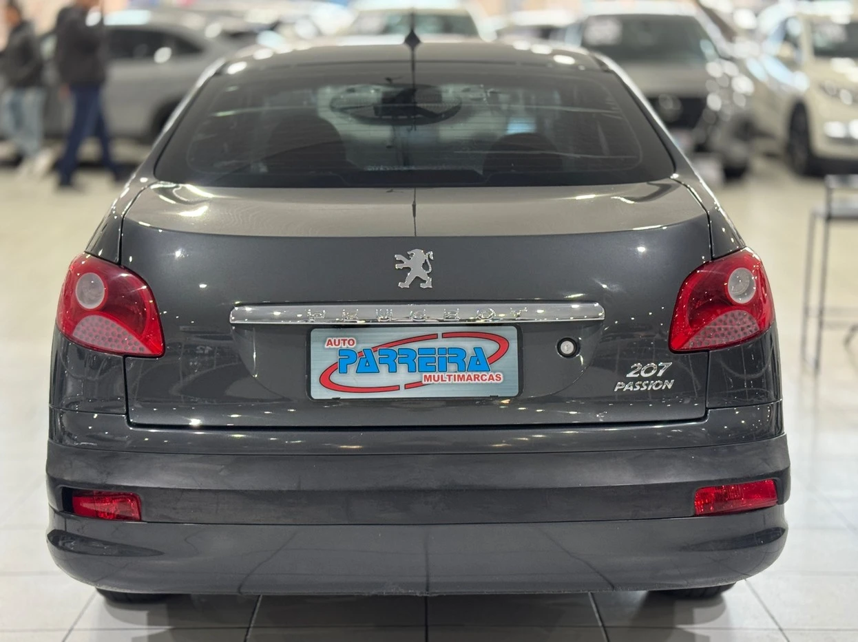 PEUGEOT 207