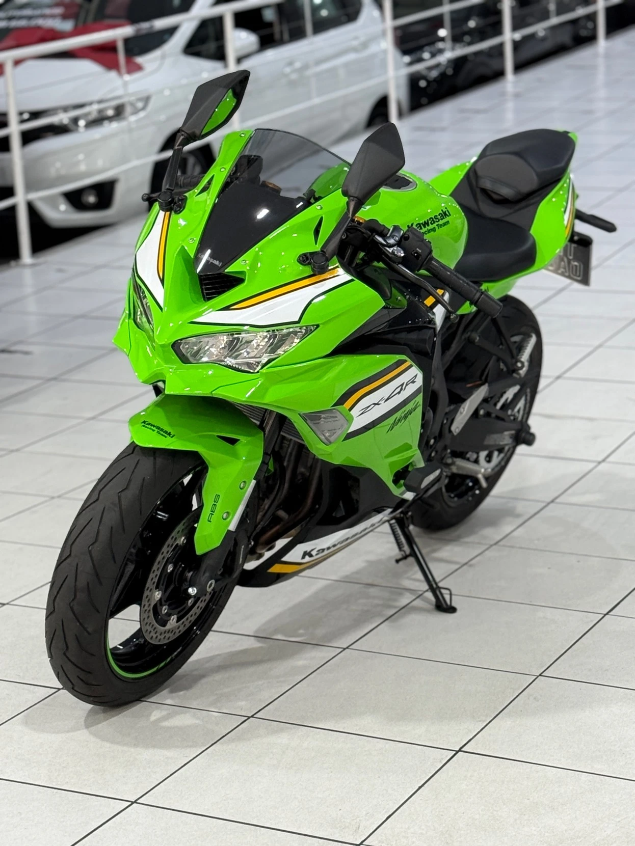 KAWASAKI NINJA 400 KRT EDITION