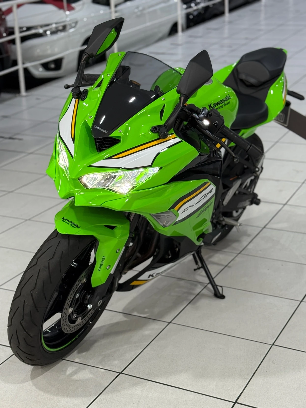 KAWASAKI NINJA 400 KRT EDITION