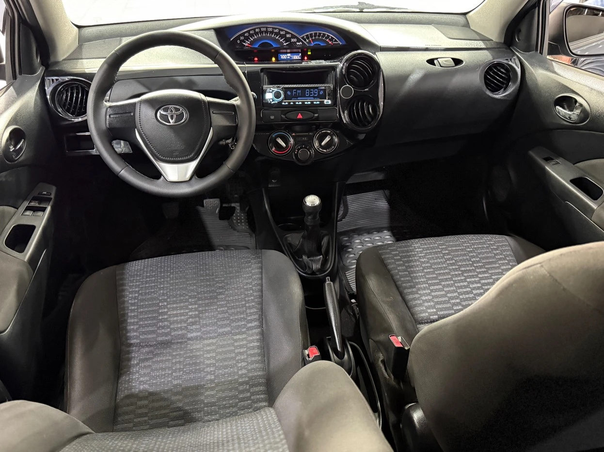TOYOTA ETIOS