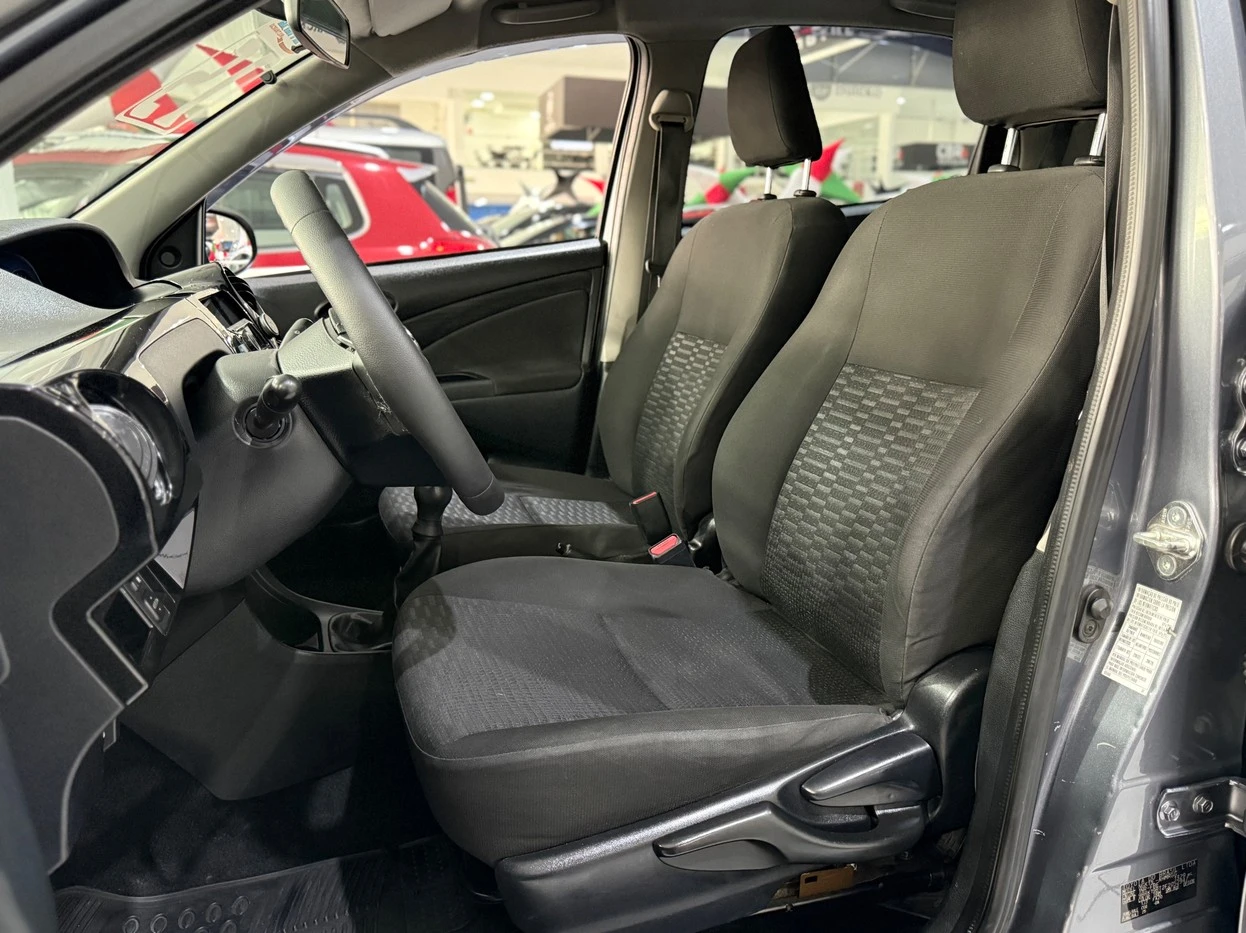 TOYOTA ETIOS