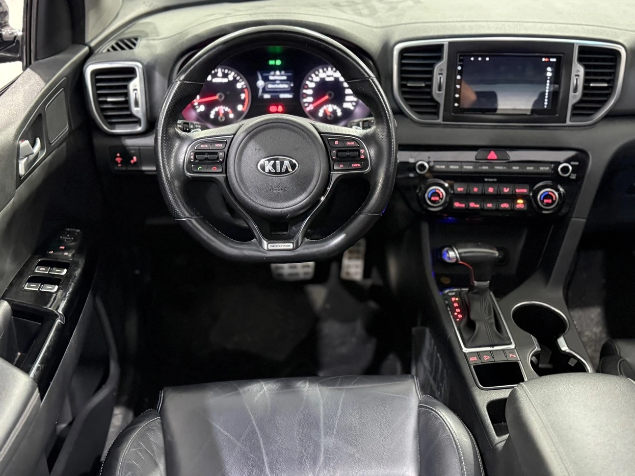 KIA SPORTAGE