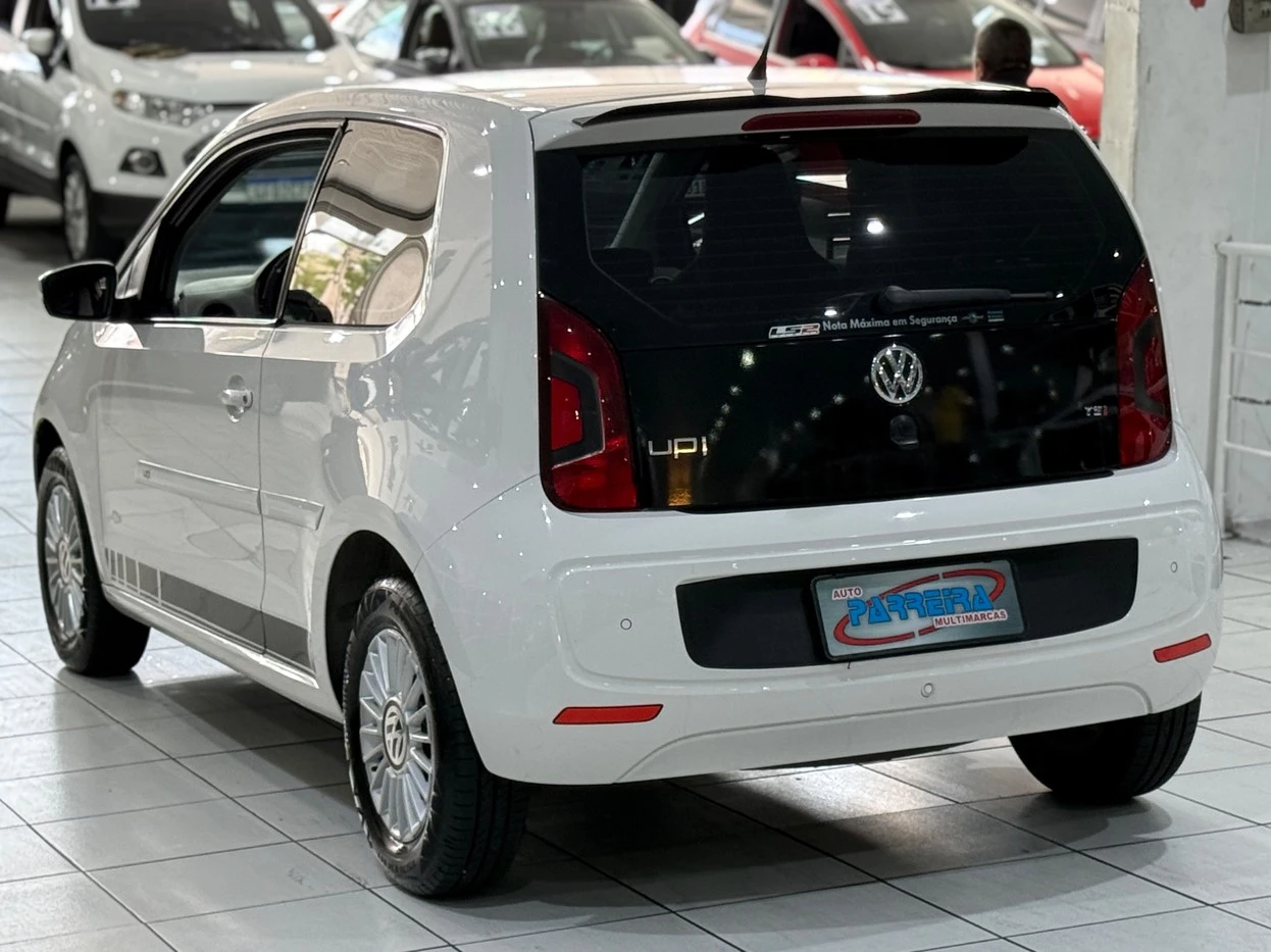 VOLKSWAGEN UP