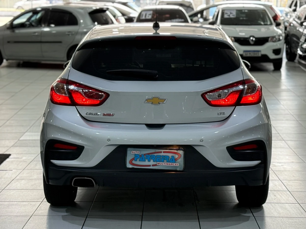 CHEVROLET CRUZE