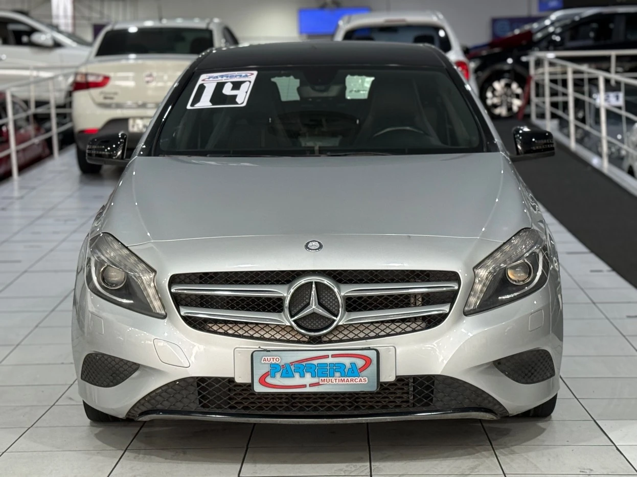 MERCEDES-BENZ A 200