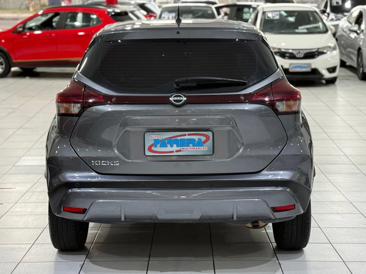 NISSAN KICKS