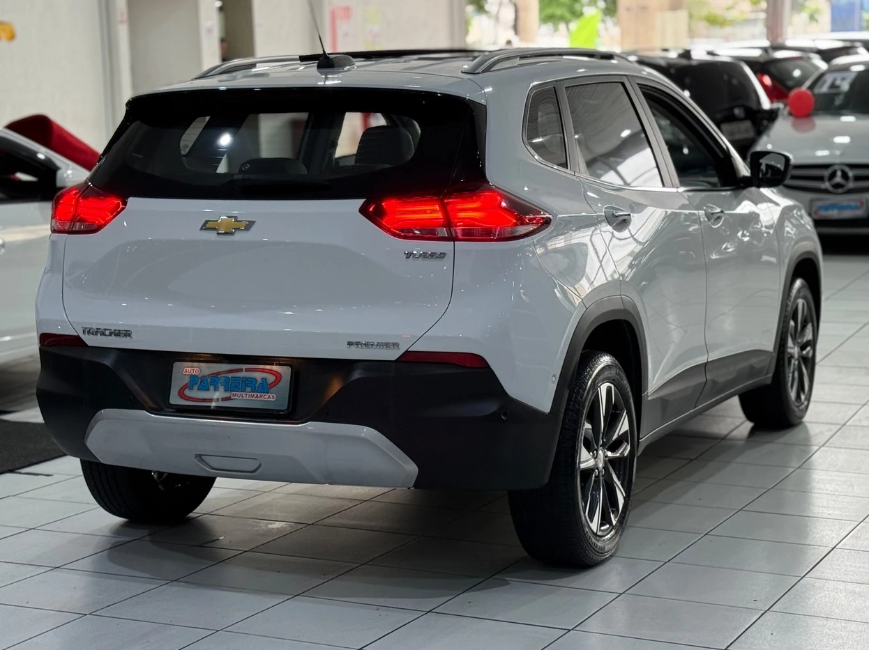 CHEVROLET TRACKER