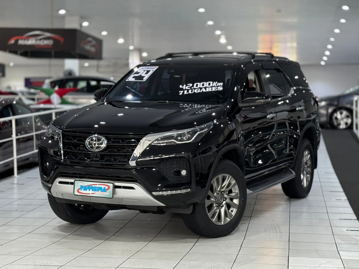 TOYOTA HILUX SW4