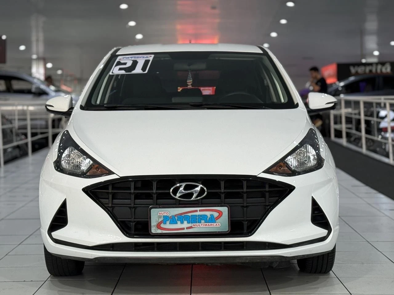 HYUNDAI HB20