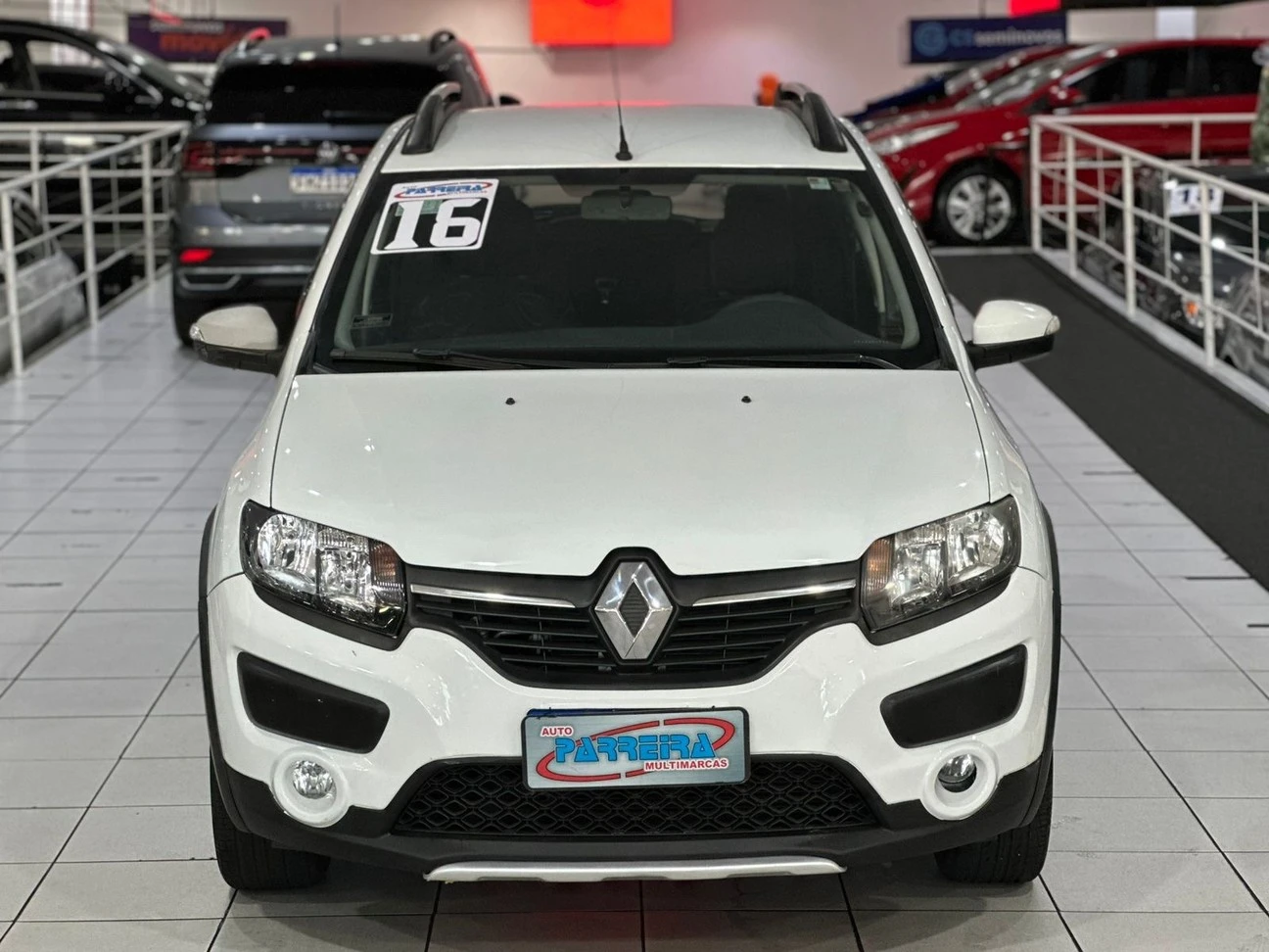 RENAULT SANDERO