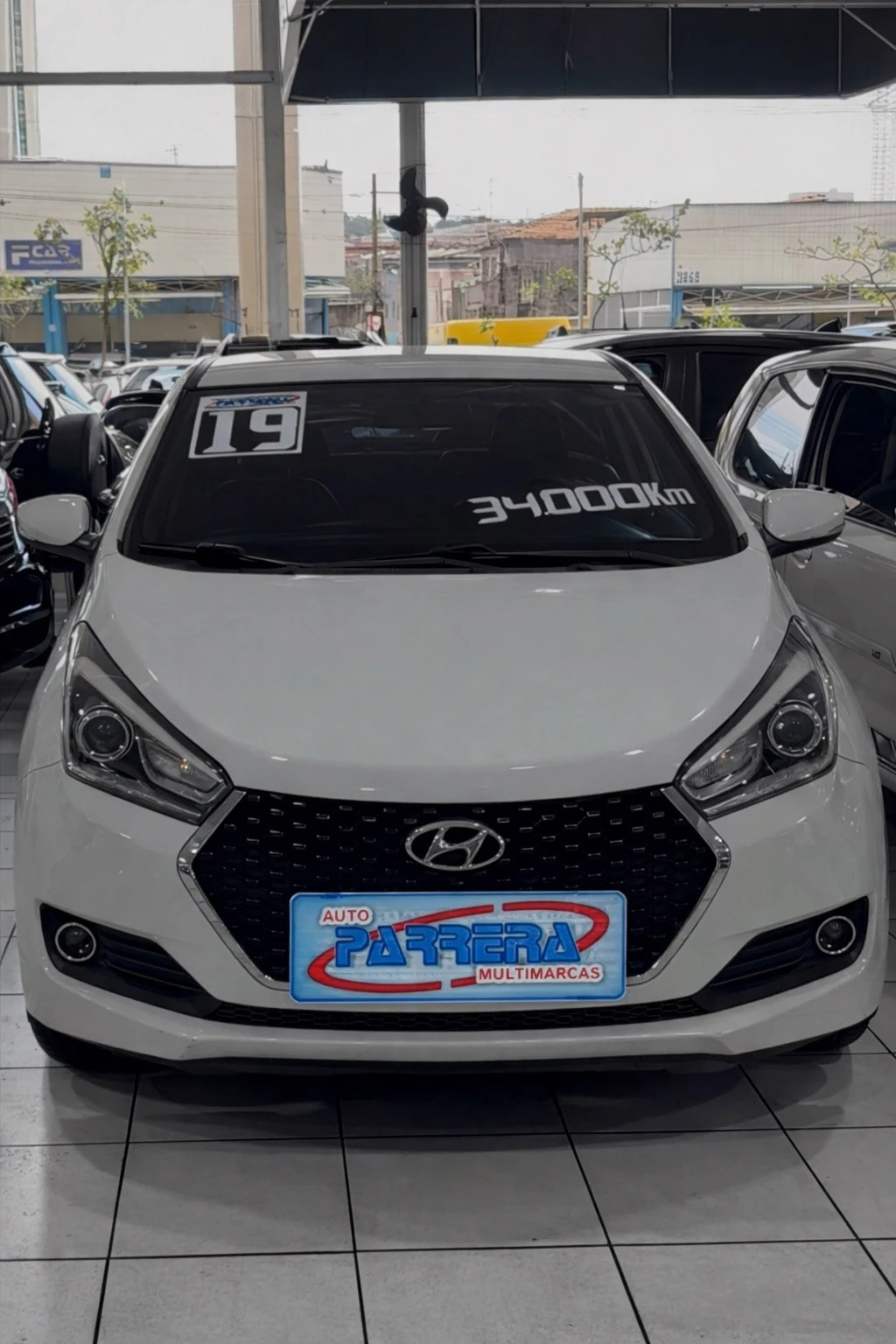 HYUNDAI HB20