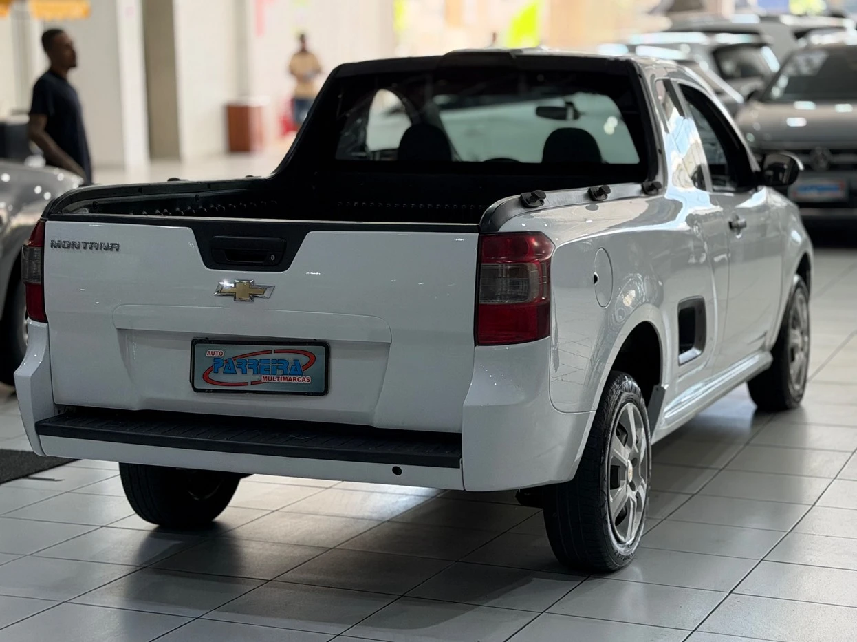 CHEVROLET MONTANA