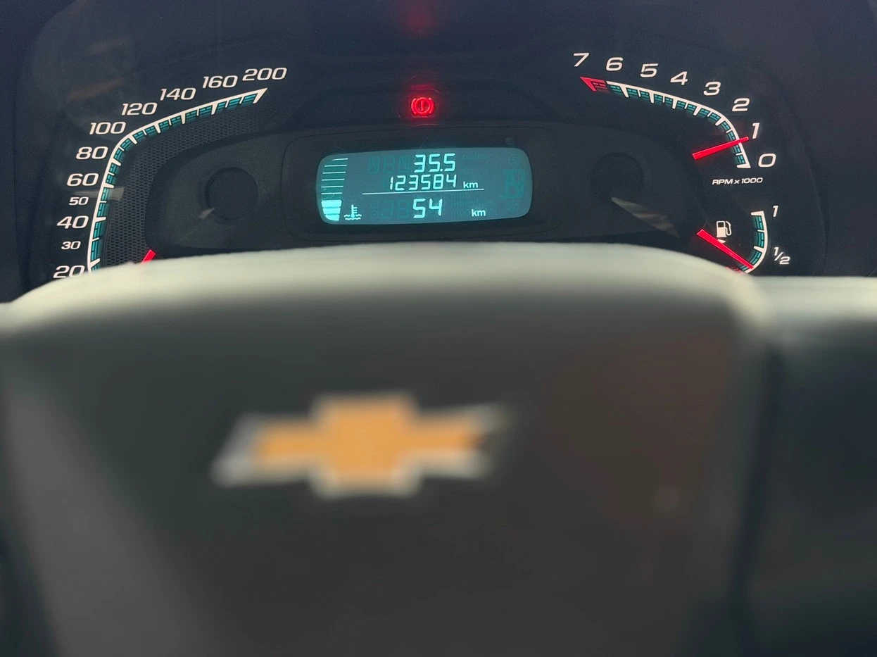 CHEVROLET MONTANA