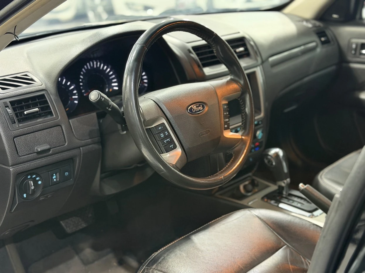 FORD FUSION