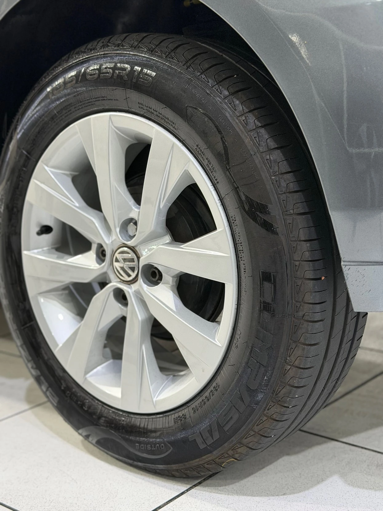 VOLKSWAGEN GOL