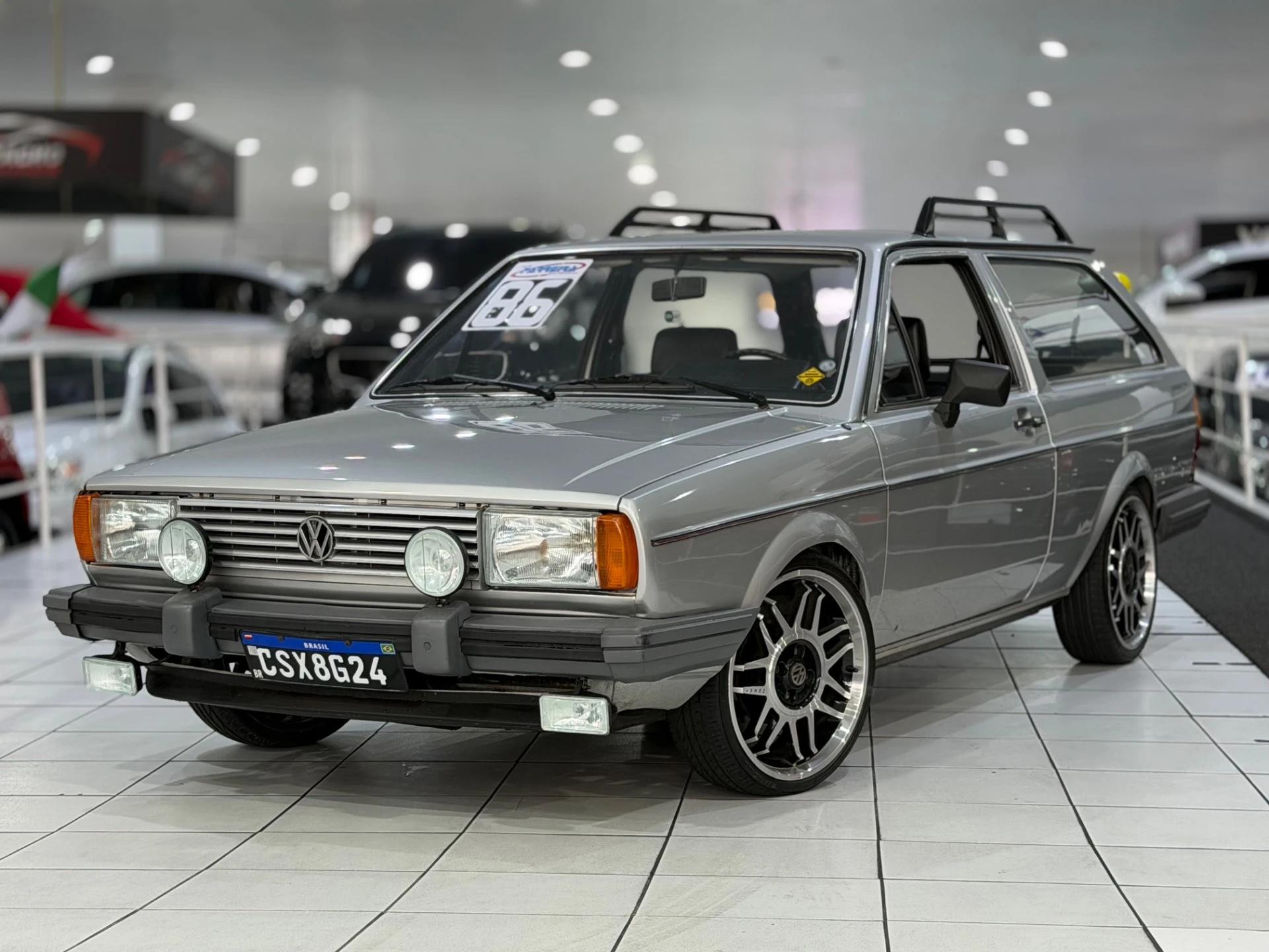 VOLKSWAGEN PARATI