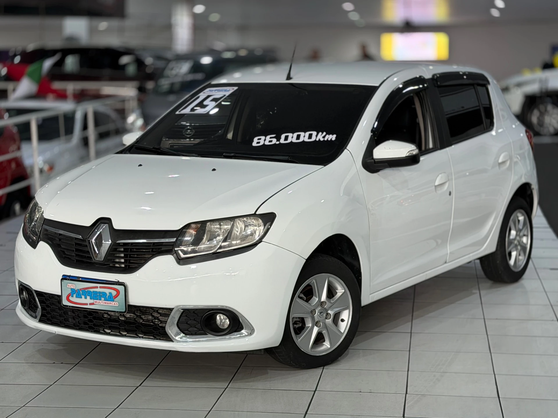 RENAULT SANDERO