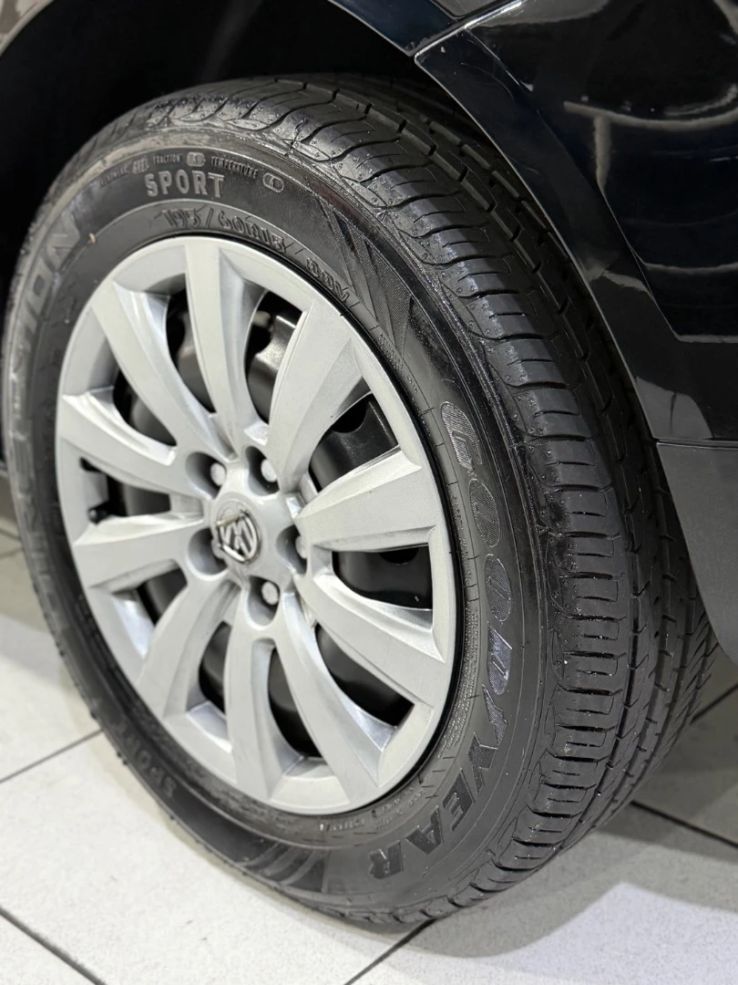 VOLKSWAGEN SPACEFOX