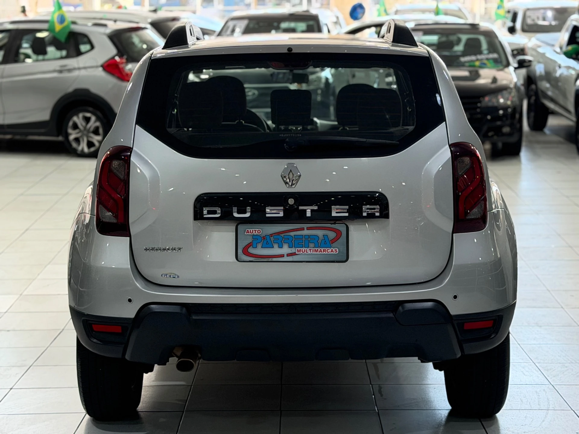 RENAULT DUSTER