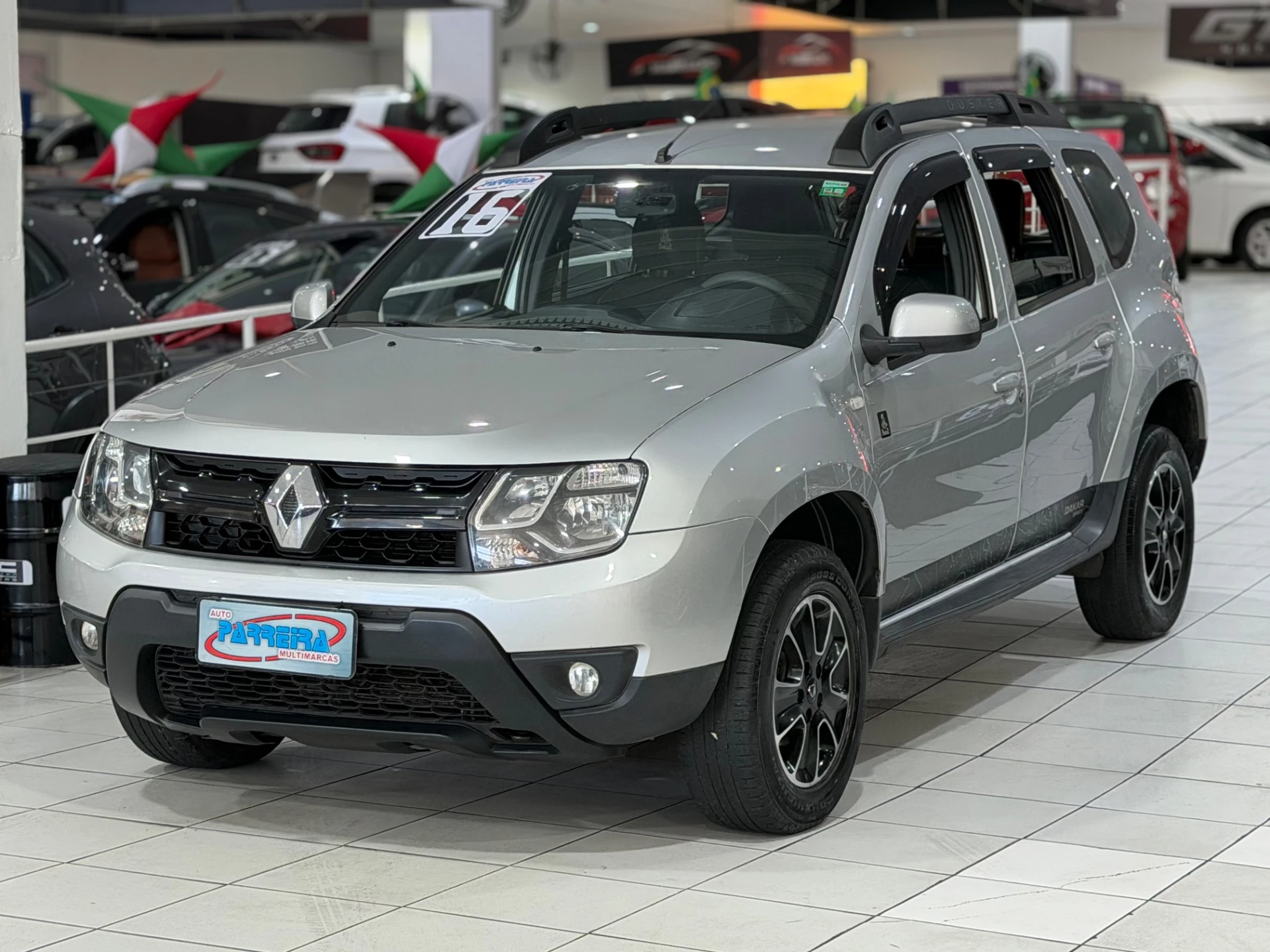 RENAULT DUSTER