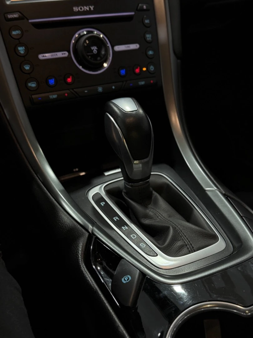 FORD FUSION