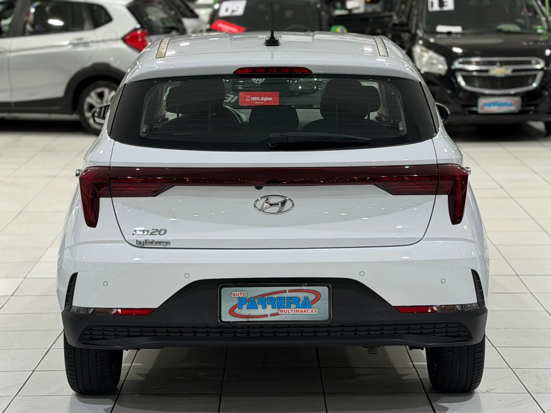 HYUNDAI HB20