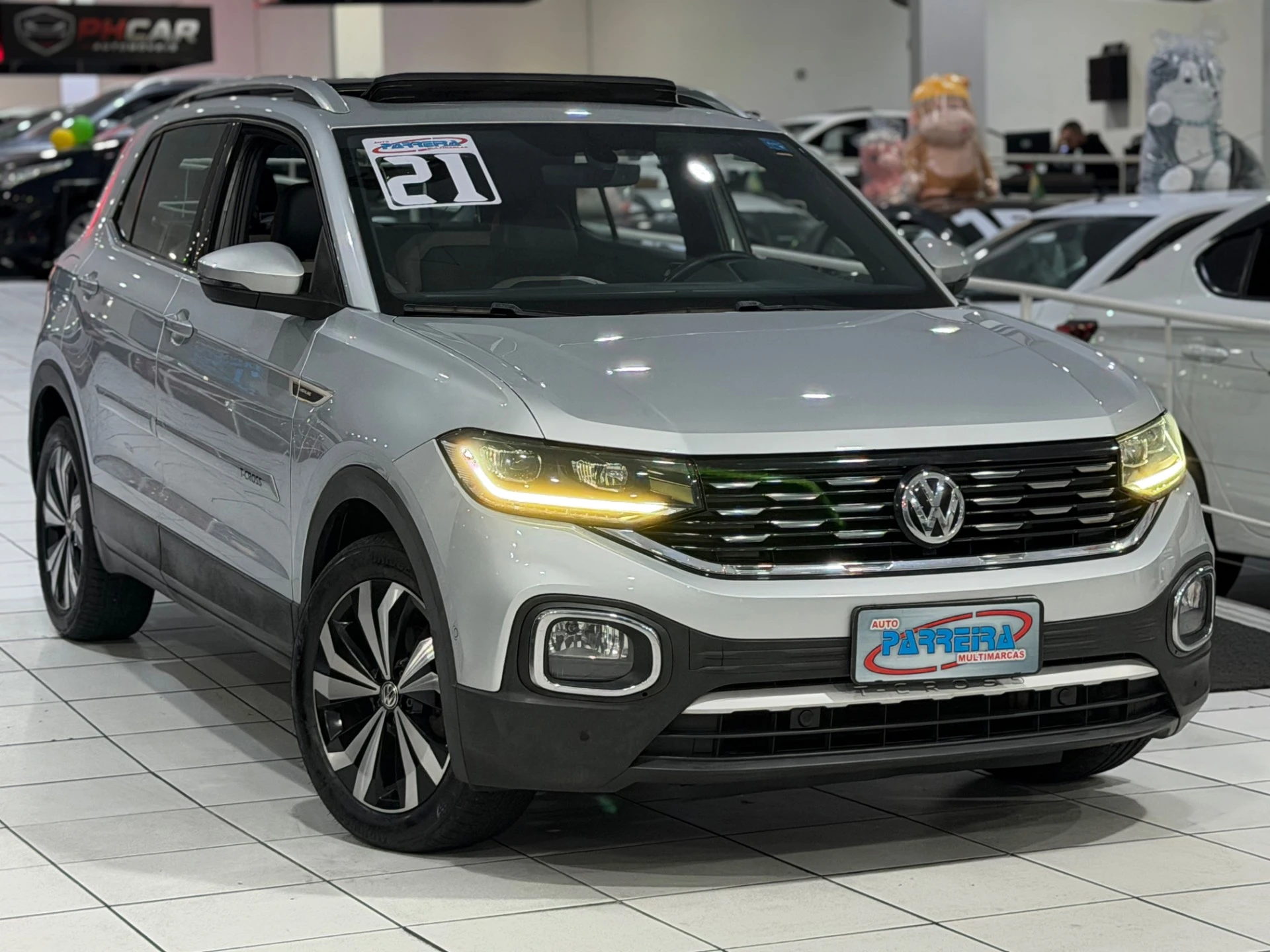 VOLKSWAGEN T-CROSS