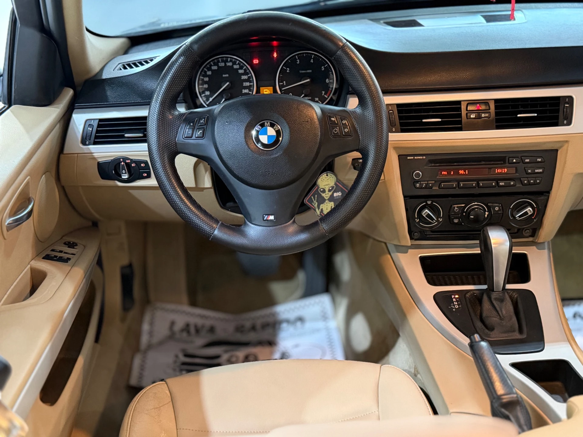 BMW 318i