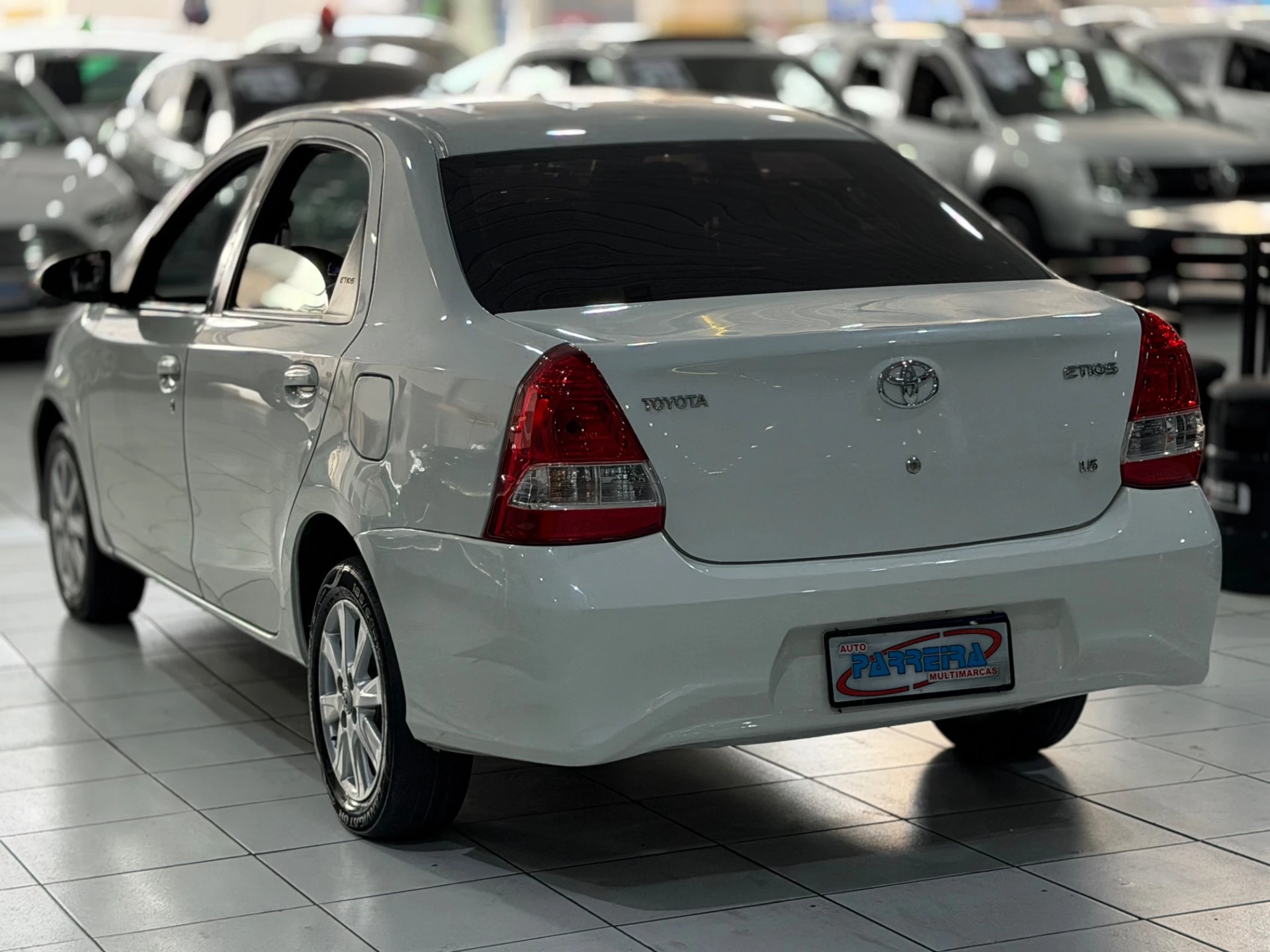 TOYOTA ETIOS