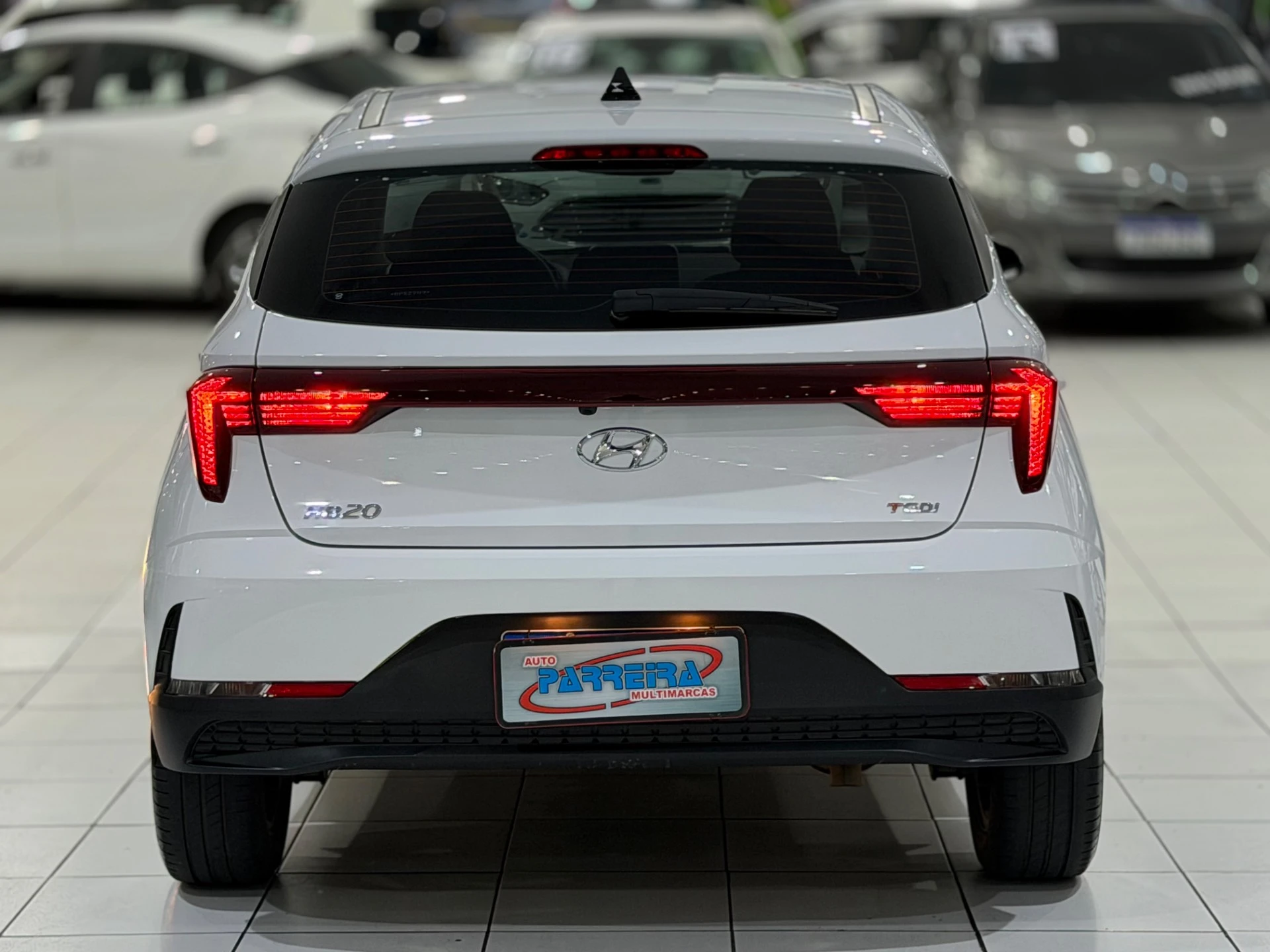 HYUNDAI HB20