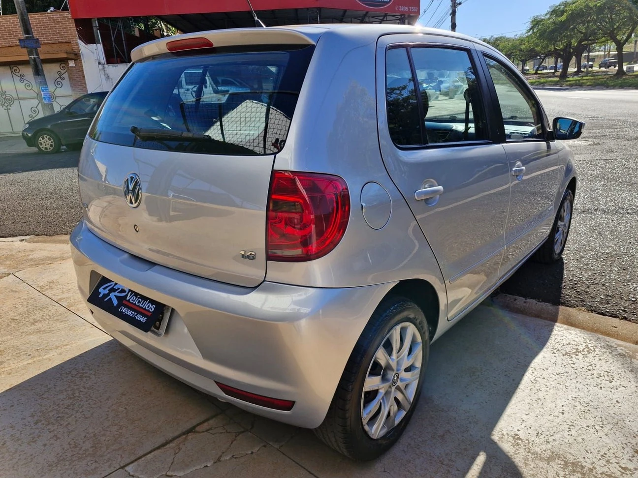 VOLKSWAGEN FOX