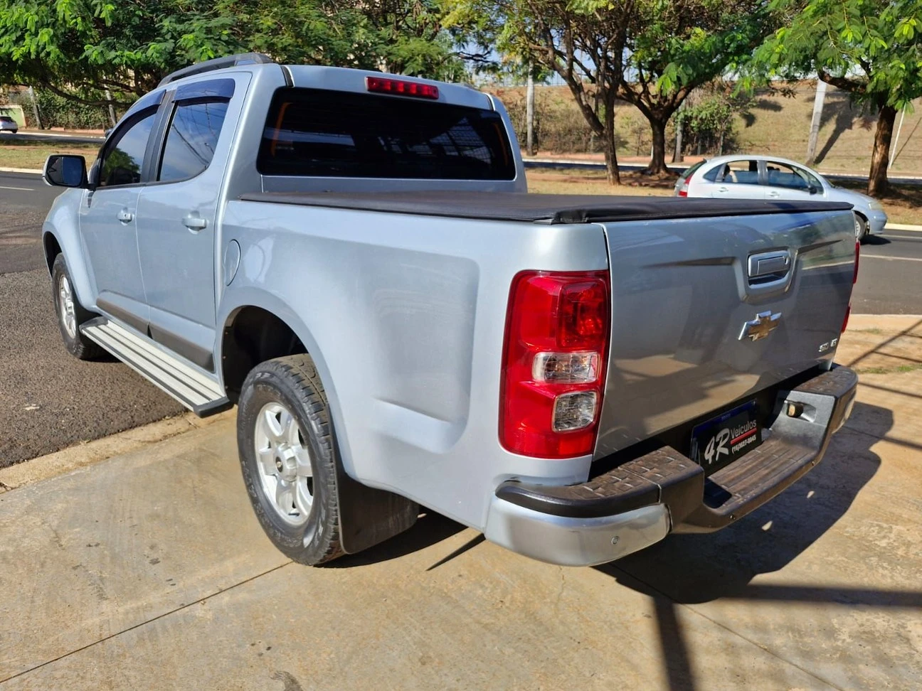CHEVROLET S10