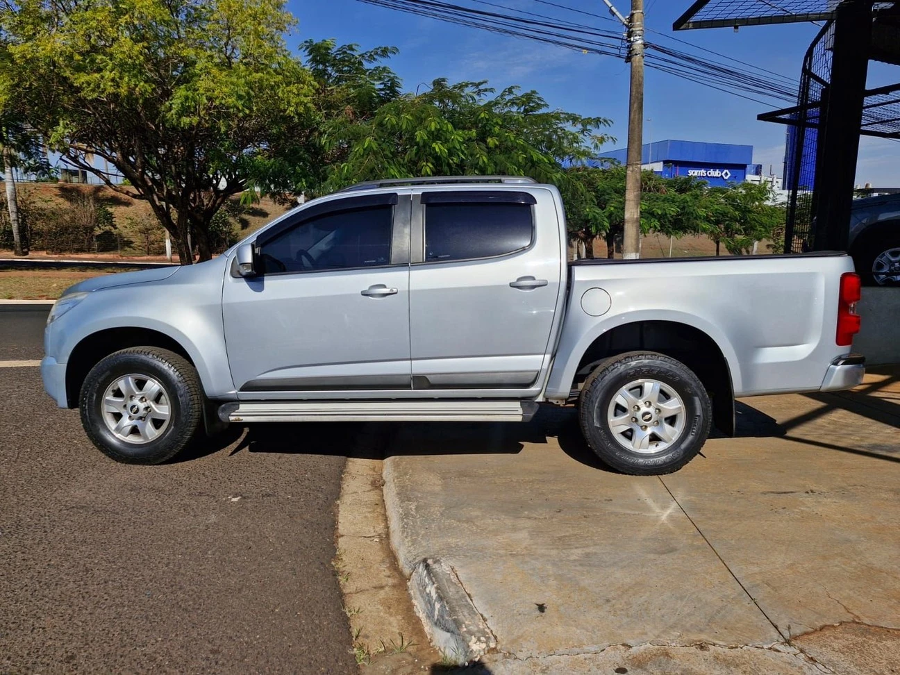 CHEVROLET S10